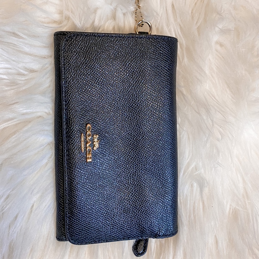 Coach wallet clutch